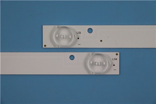 Suitable for Panasonic YH18E320 LCD TV backlight strip JL.D32061235-017ES-F - Image 1