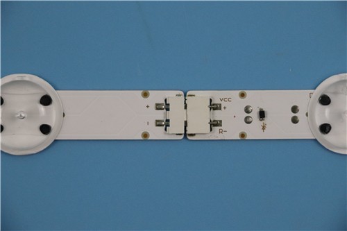  SVG700A10_Rev06_9WICOP_L R_150916 LED TV Backlight TV Strip Light For Vizio SVG700A10